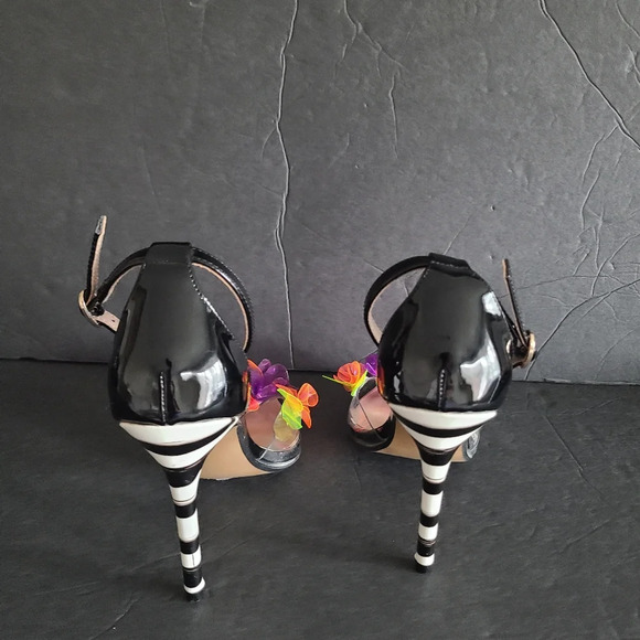 Betsey Johnson Landyn flower casual heels pump sz .7 - Picture 4 of 11